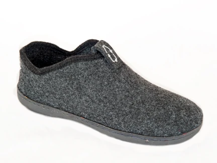 Grey Cozy Upcycled felt slipper